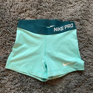 Nike Pro Spandex